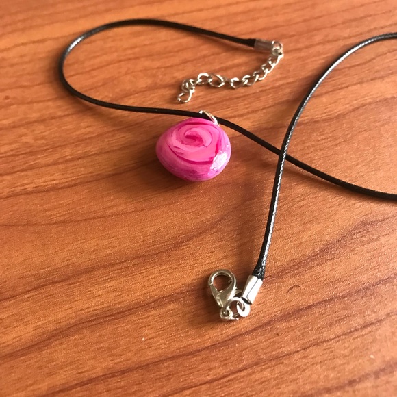 Round Red Violet Necklace - Picture 2 of 5